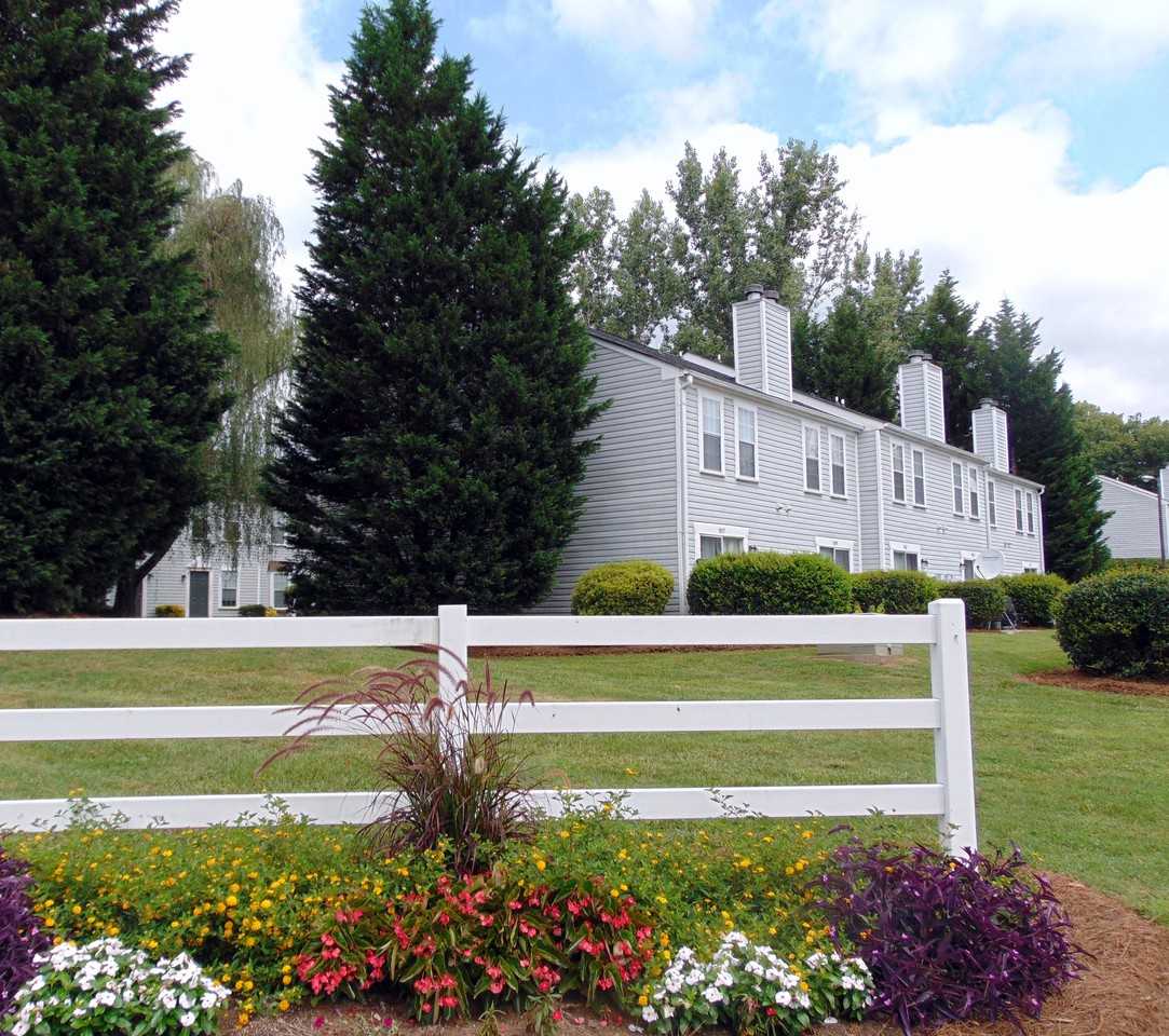 Hampton Downs Apartments 5001 Steepleshire Pl, Greensboro, NC 27410 Zumper