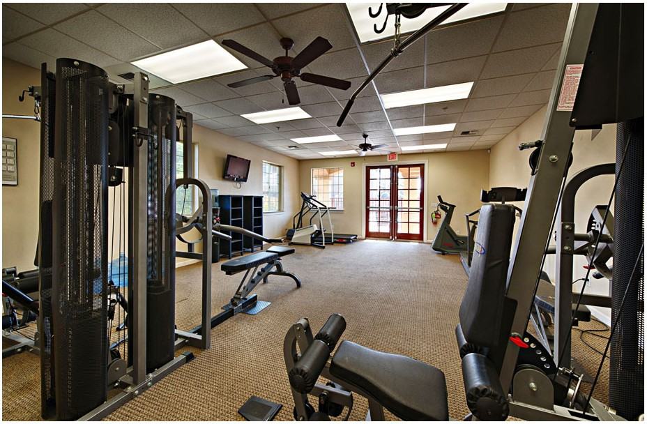 The Villas at Lovers Lane - Photo 3 of 13
