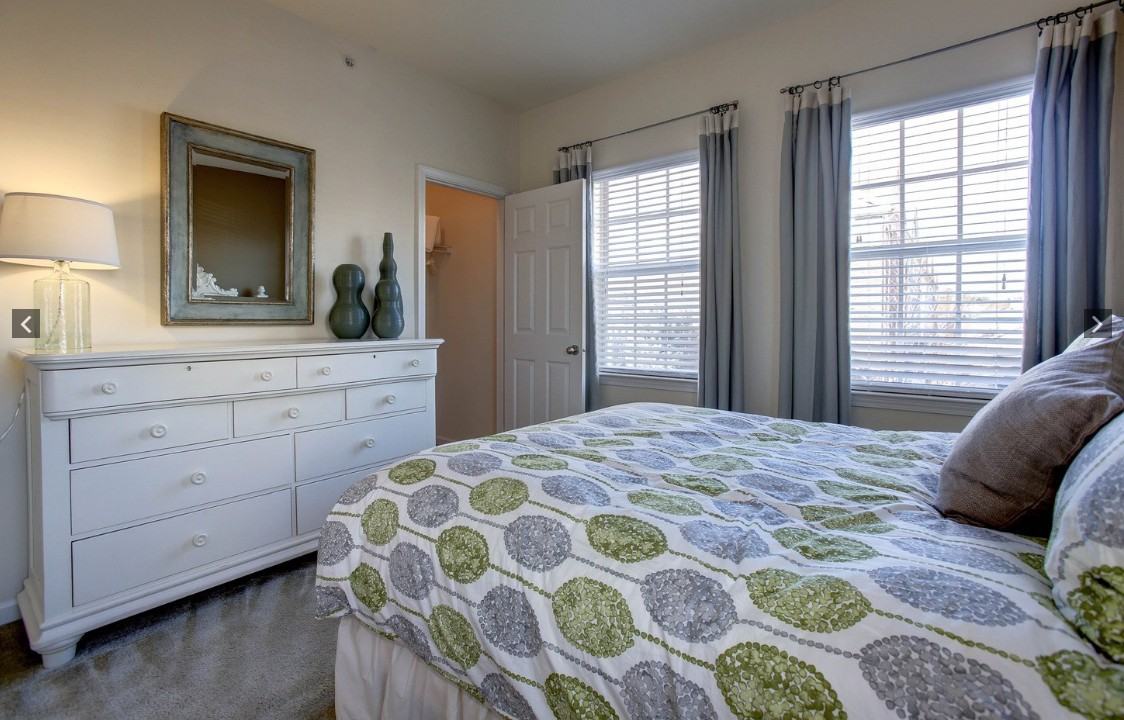 The Pointe at New Town - Photo 3 of 9