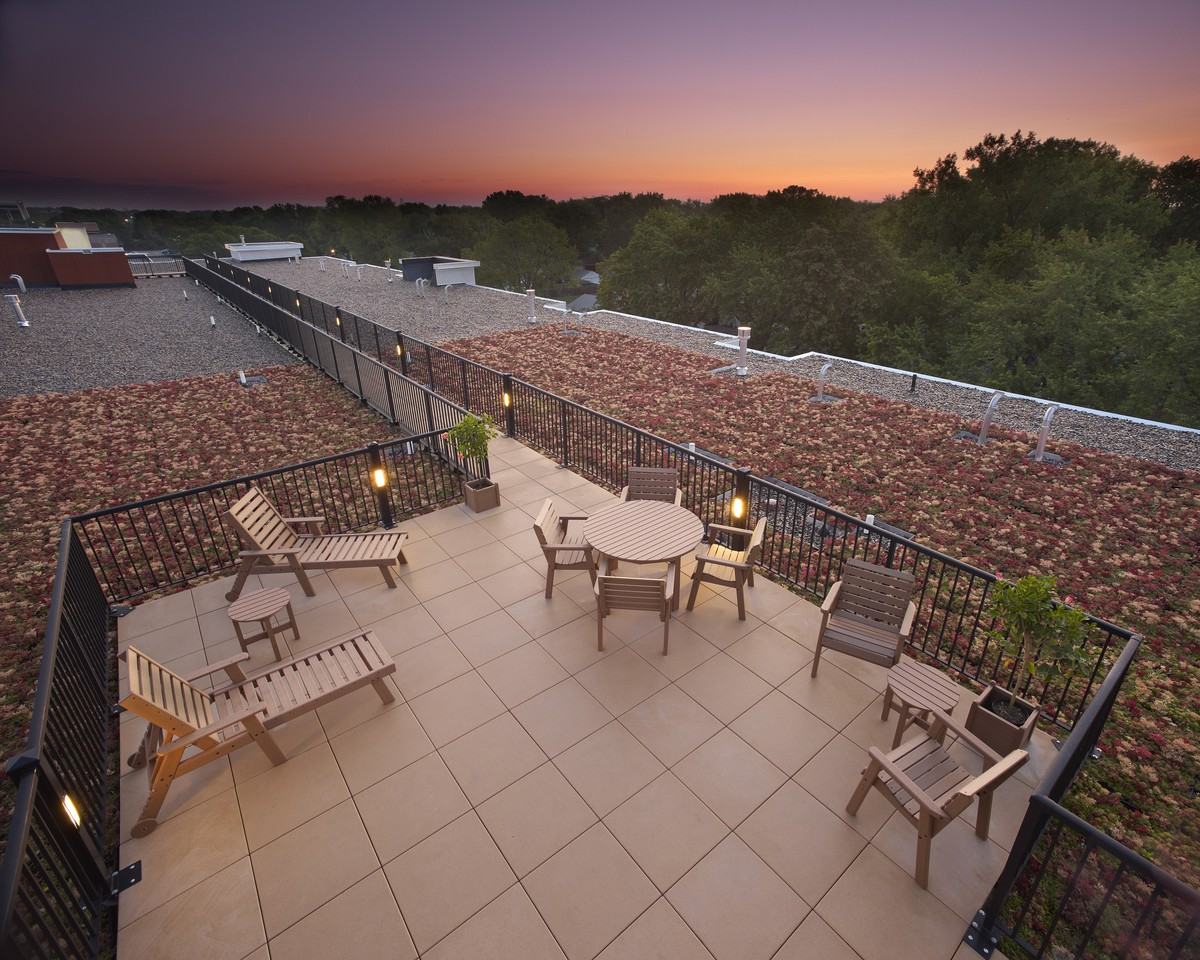 York Place - Photo 3 of 21