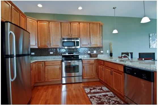 River Place Residences - Photo 3 of 31