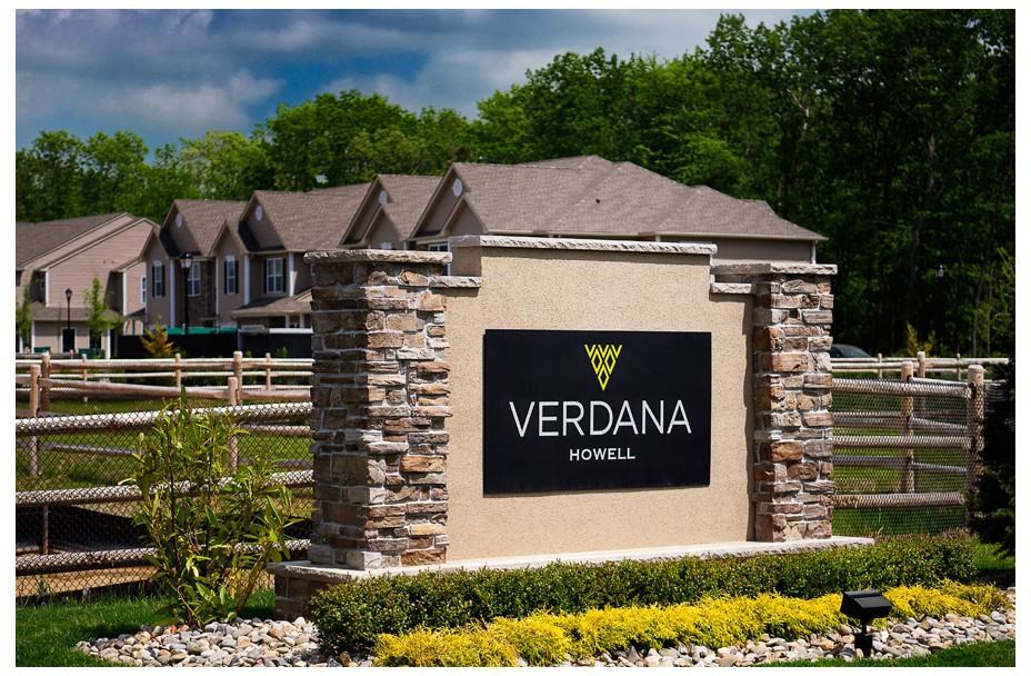 Verdana Howell - Photo 3 of 18