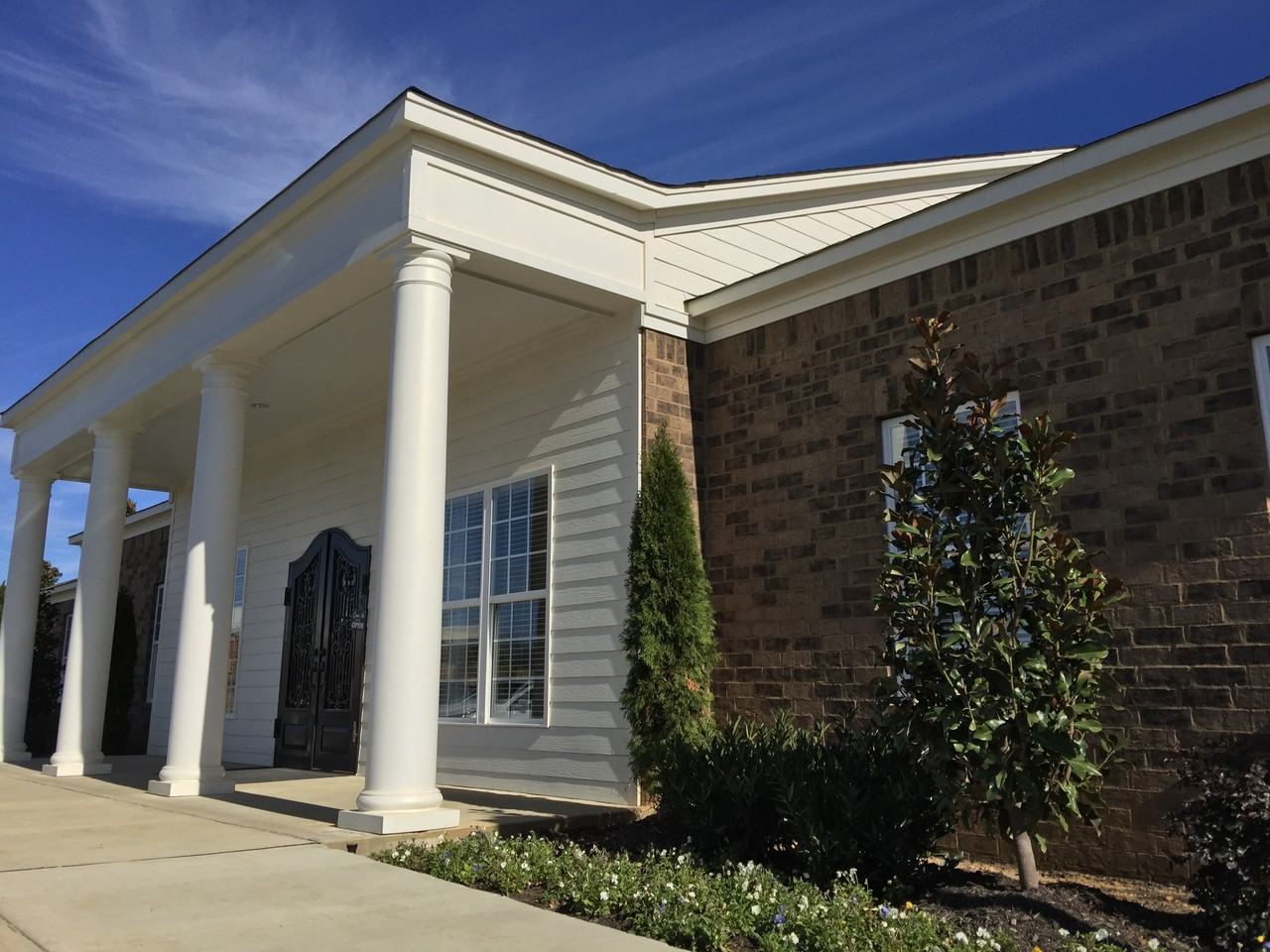 The Charleston - Photo 2 of 21