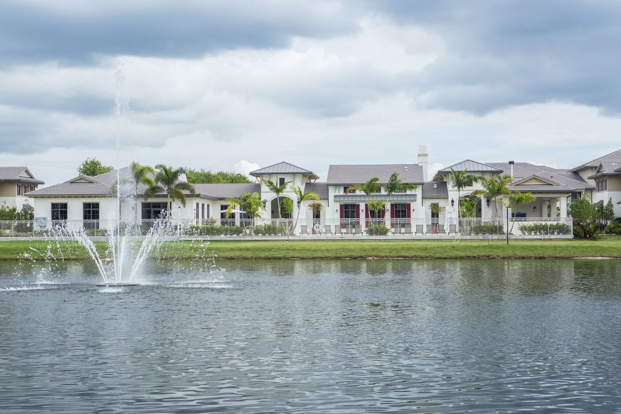 Shalimar at Davie - Photo 2 of 24