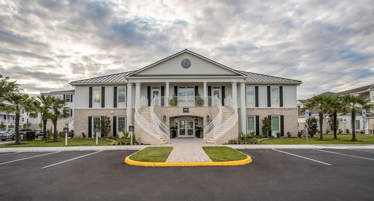 Southern Pine - Photo 2 of 37