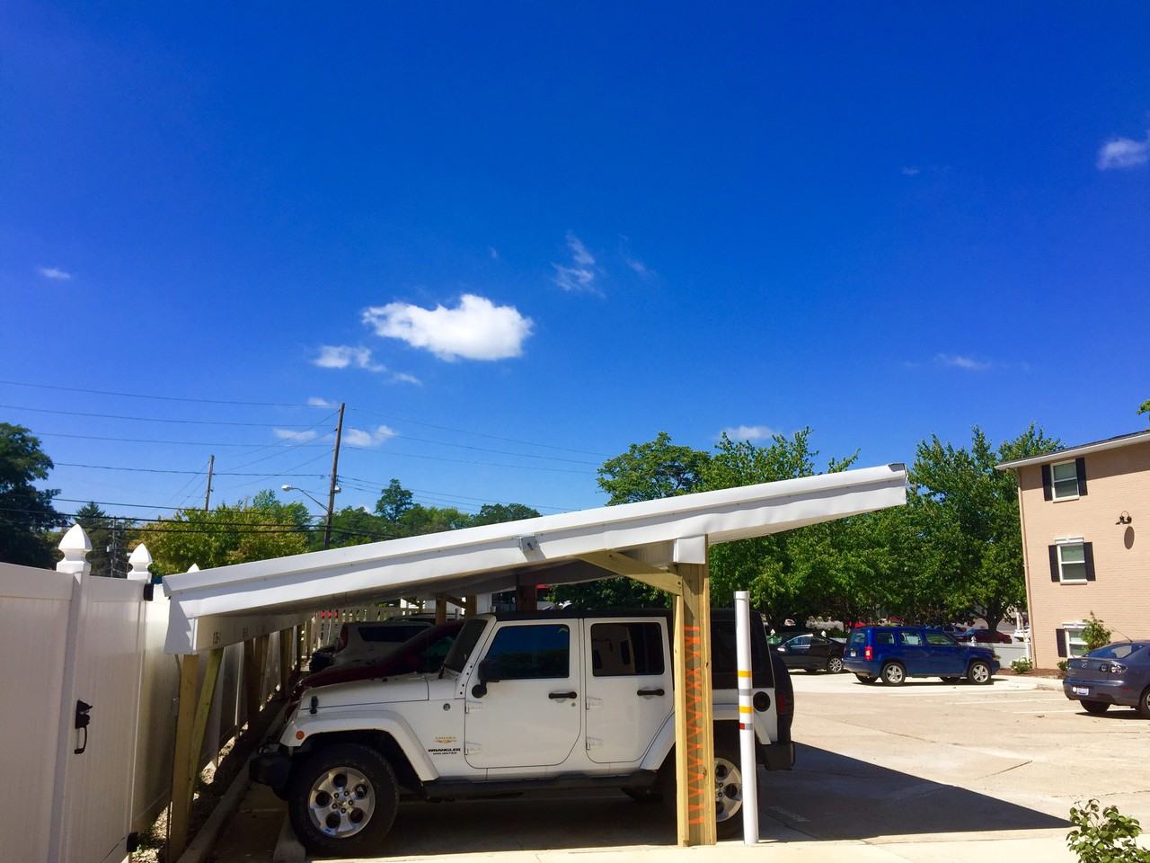 Elmwood Court Apartments - Photo 2 of 17