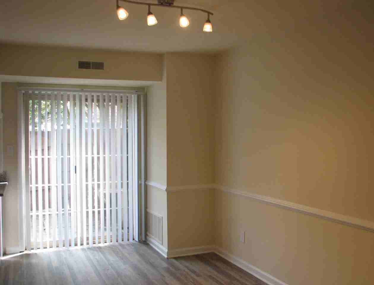 Townes at Bishop's Park - Photo 3 of 15