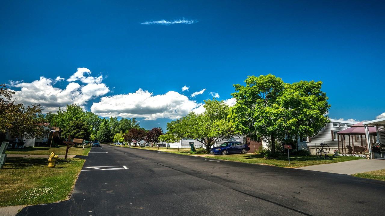 Sky Harbor - Photo 3 of 29