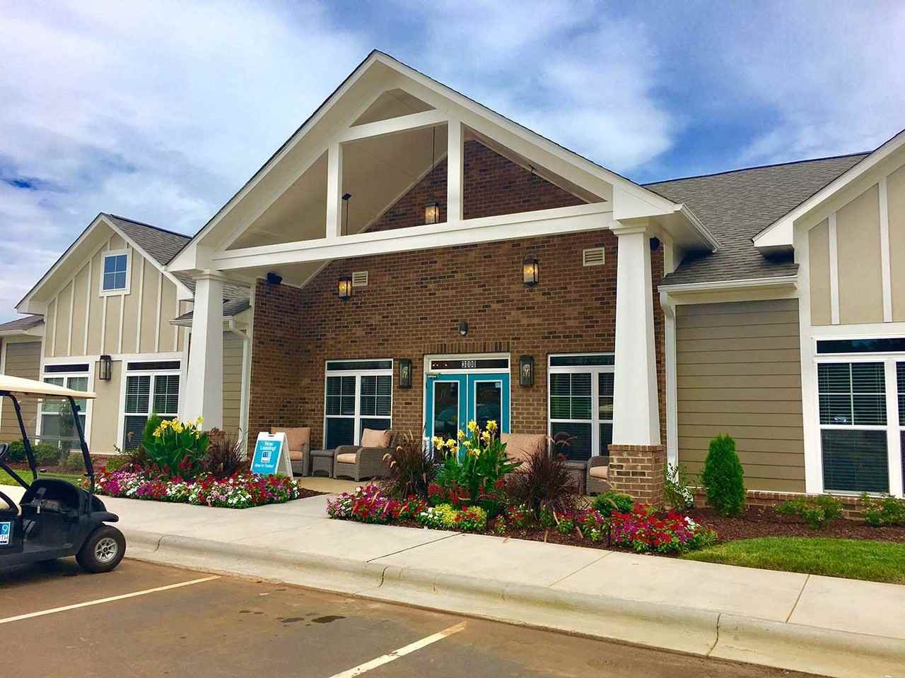 119 South Apartments - Photo 3 of 23