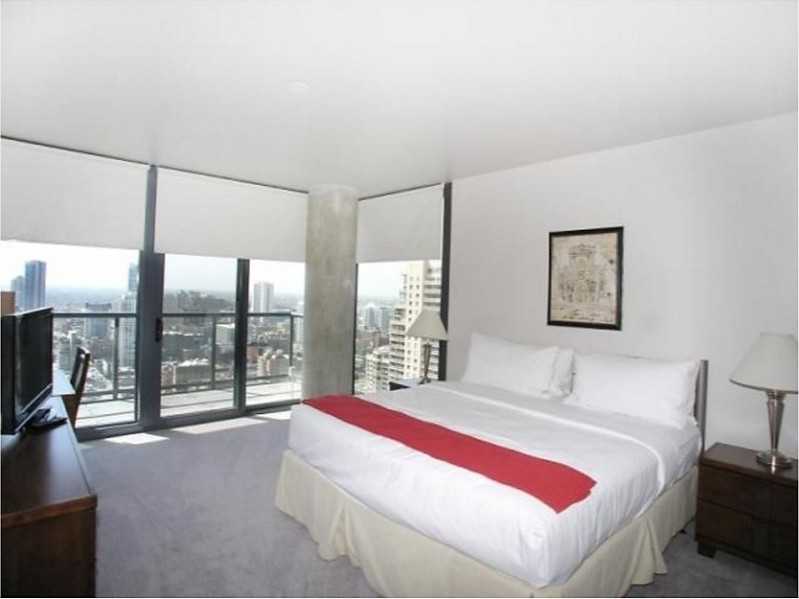 State & Grand Apartments - Photo 2 of 42