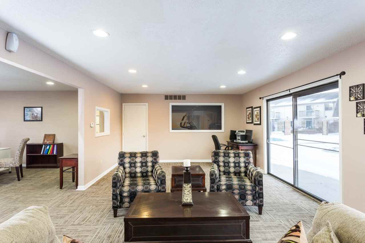 Villa Nova Apartments of Indianapolis - Photo 2 of 28