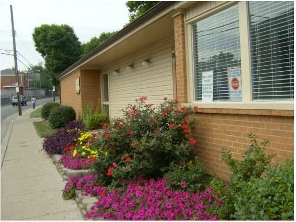 Prall Place Apartments - Photo 2 of 16