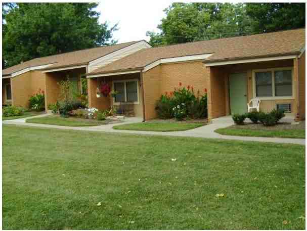 Prall Place Apartments - Photo 3 of 16