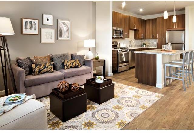 Avalon Easton - Photo 2 of 20