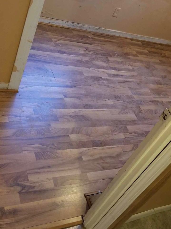 421 West 11th Street - Photo 3 of 5