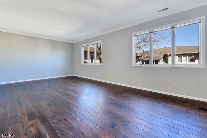 235 Orchard Park - Photo 3 of 12