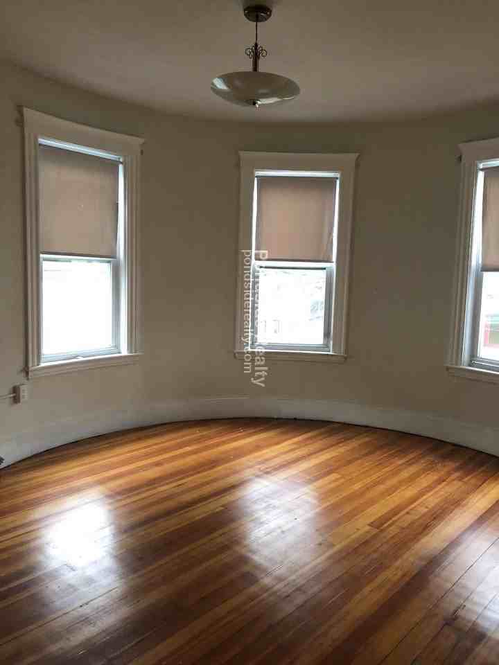 20 Kerwin St, Boston, MA 02124 3 Bedroom Apartment for 2,100/month