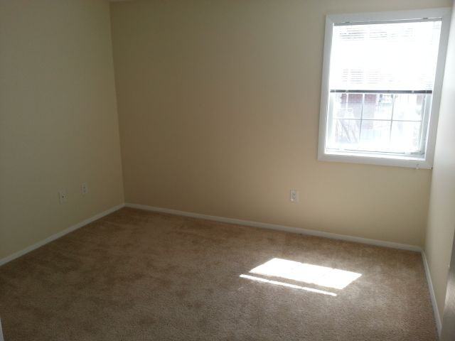 2 Sumner St 2A - Photo 2 of 6