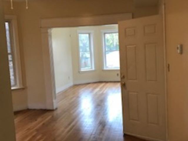 6615 S Bishop St #2 - Photo 2 of 6