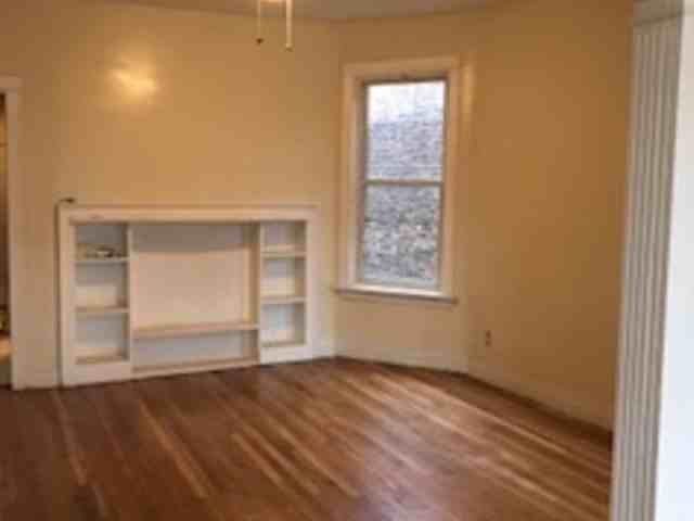 6615 S Bishop St #2 - Photo 3 of 6