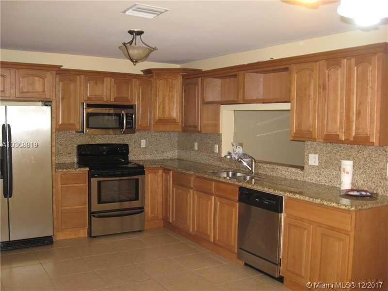 117 Northwest 108th Avenue - Photo 3 of 7