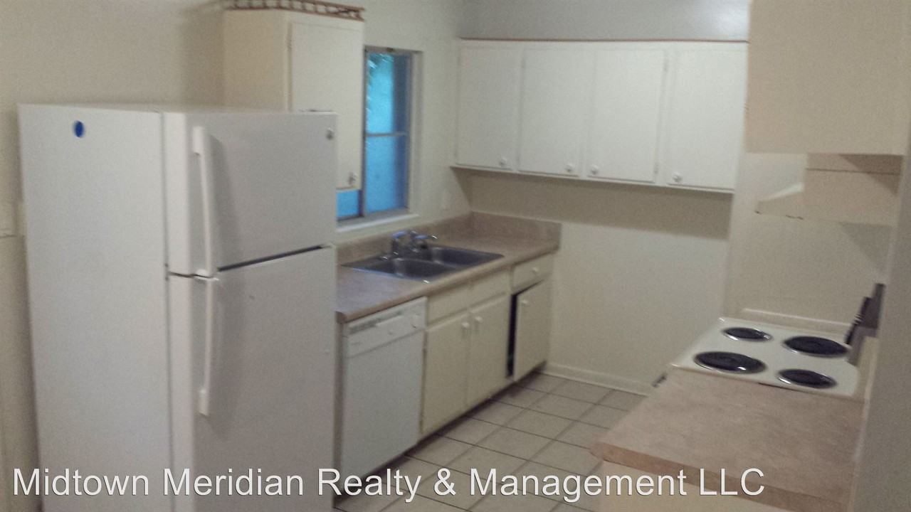 1617 Kelly St - Photo 3 of 12