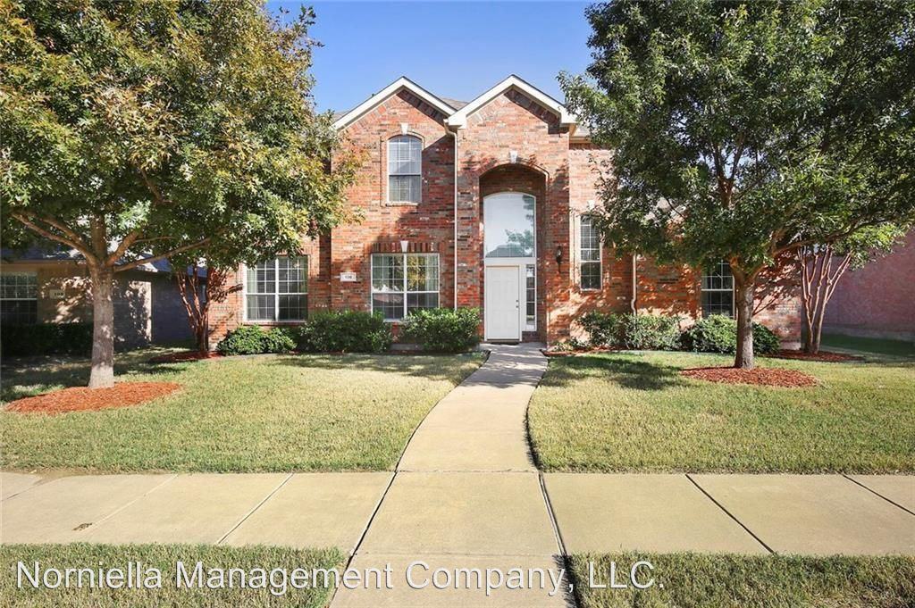 106 N Arbor Ridge Dr