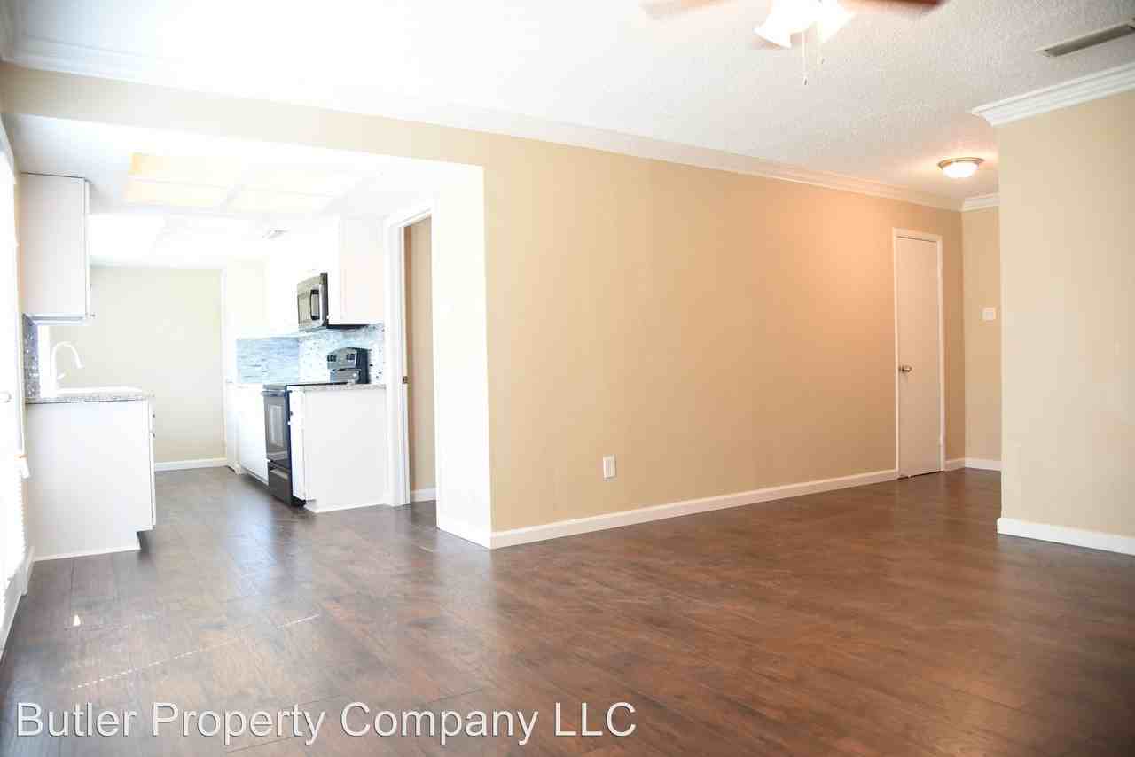 1505 Yukon Dr - Photo 3 of 21