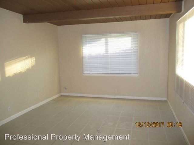 601 Bradford Dr - Photo 2 of 8
