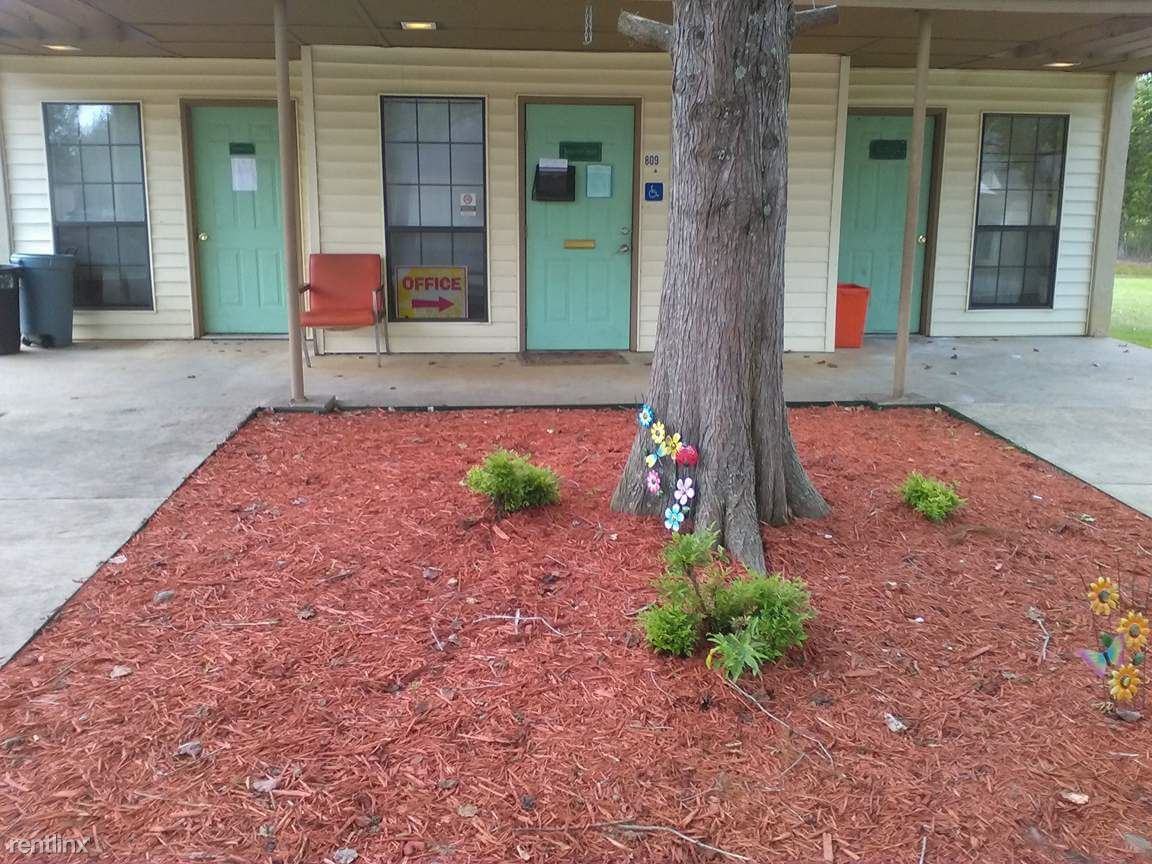 GardenWalk of Waldron - Photo 3 of 8