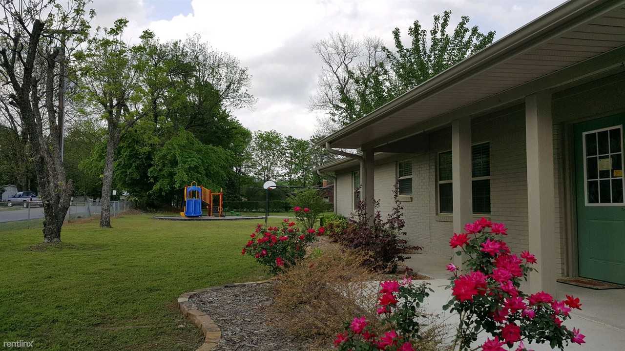 GardenWalk on Second - Photo 2 of 9