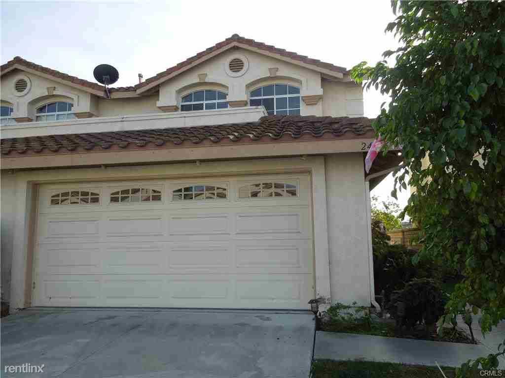 24276 Briones Dr - Photo 2 of 19