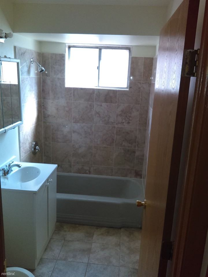 2115 135th Pl - Photo 3 of 4