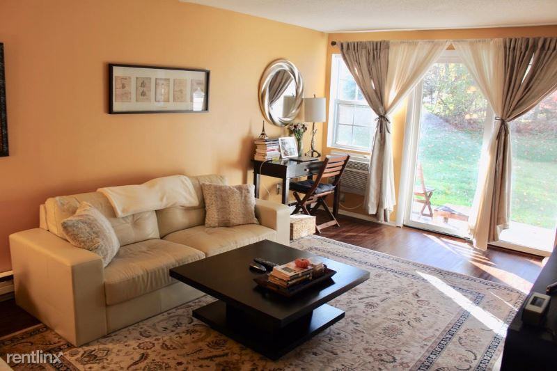 145 Heather Ridge - Photo 2 of 8