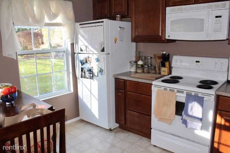 145 Heather Ridge - Photo 3 of 8