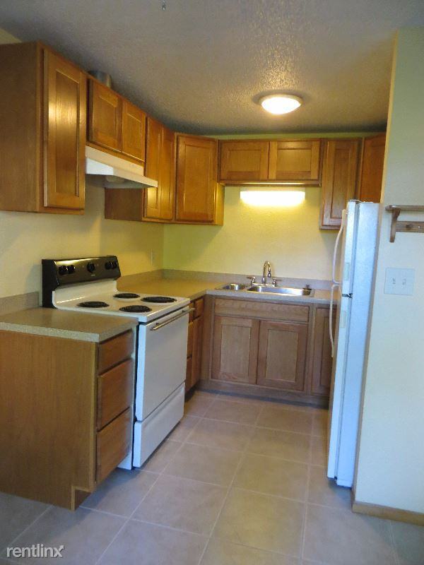 3527 SE Wake St - Photo 2 of 16