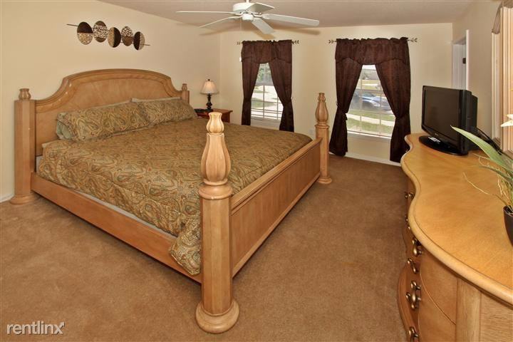 1165 Sandy Ridge Dr - Photo 2 of 12