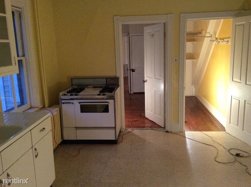 16 Paoli Pike - Photo 3 of 4