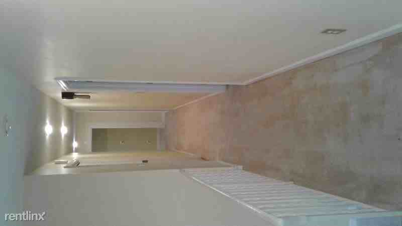 6265 Fairview Rd - Photo 3 of 29