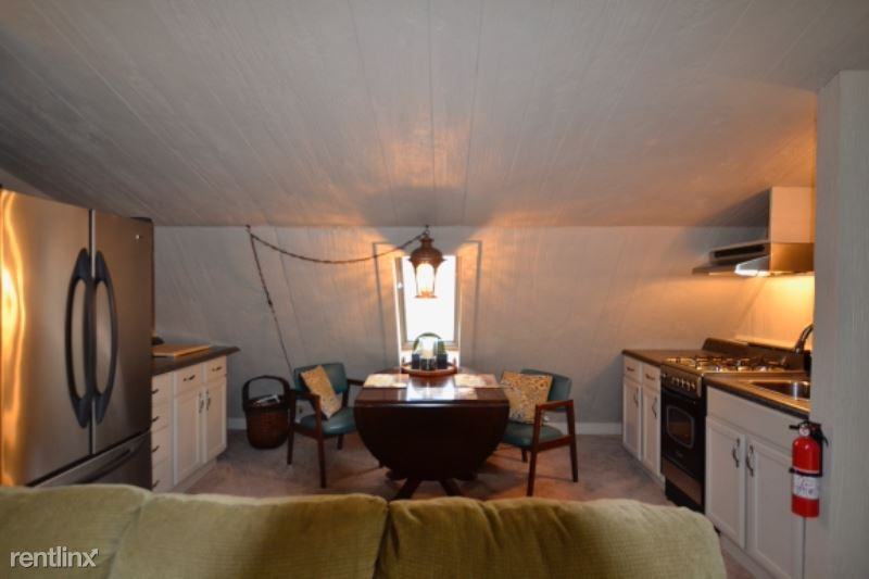 1120 Cloverdale Trail - Photo 3 of 6