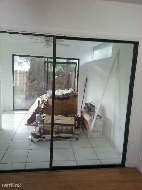 2419 Antilles Dr - Photo 3 of 12