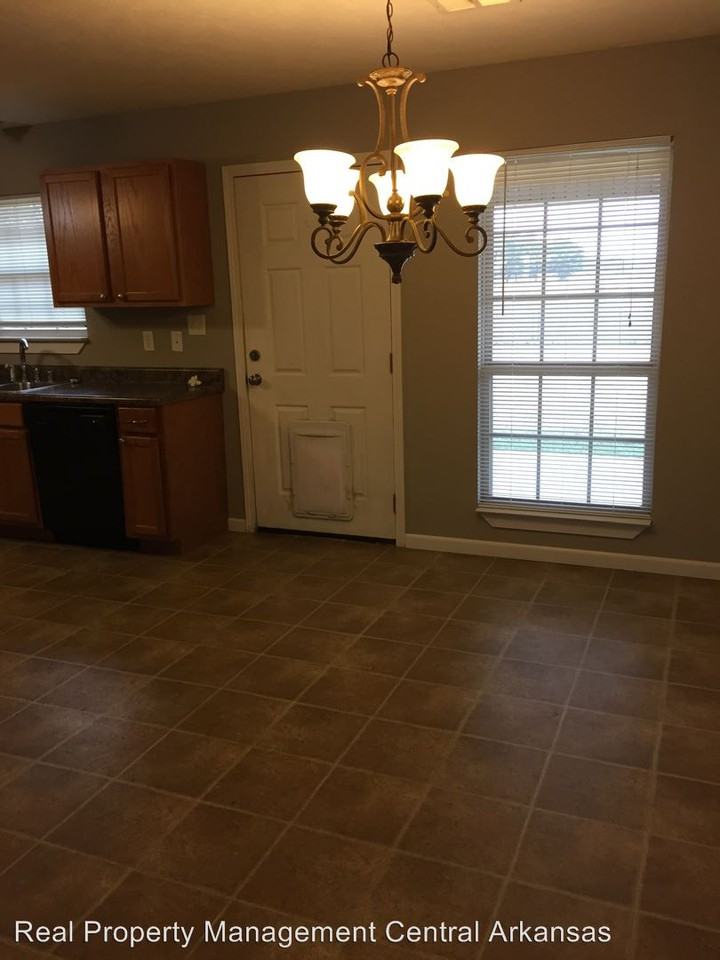 26 Blair Dr - Photo 3 of 14