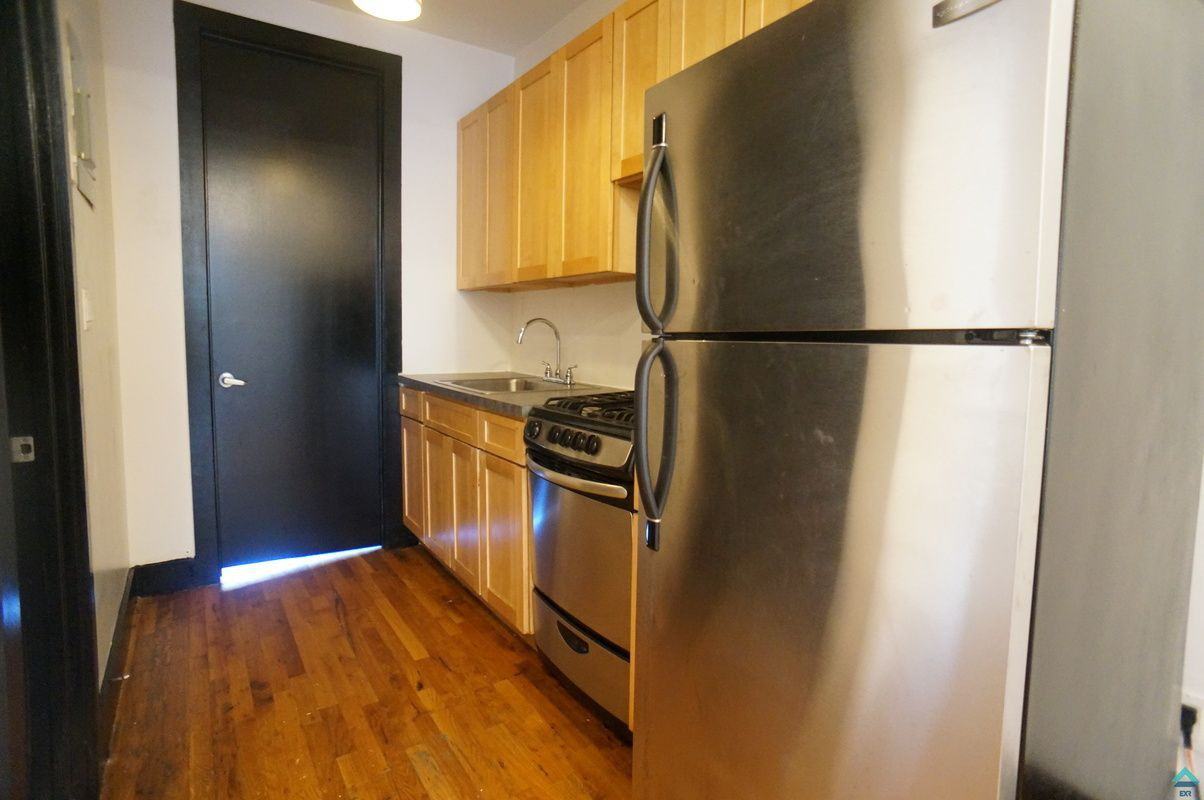 198 Scholes Street #3 - Photo 2 of 10