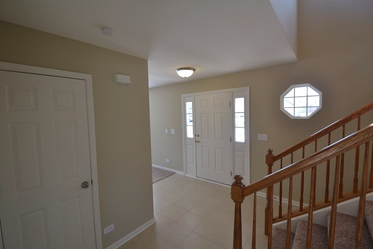 1421 Cord Grass Trail - Photo 2 of 13