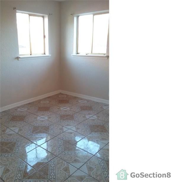 9020 Mt Shasta Dr - Photo 2 of 5