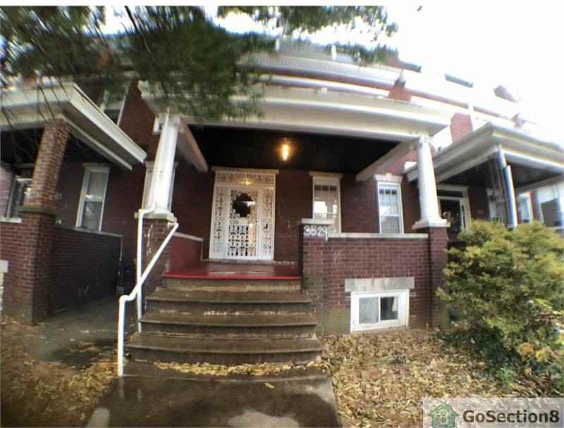 3529 Liberty Heights Ave - Photo 2 of 13