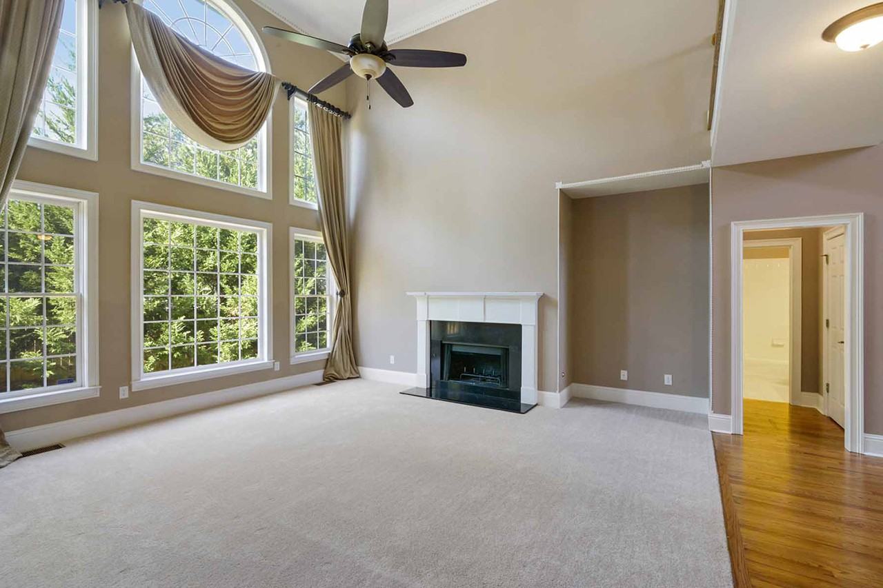 5010 St.Michelle Ct - Photo 3 of 24