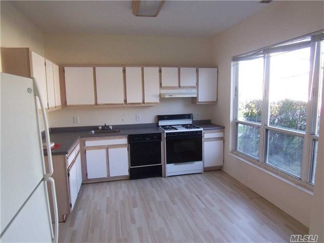 859 Spring Lake Dr - Photo 2 of 11