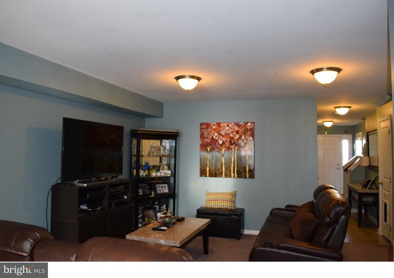 403 Dogwood Dr - Photo 3 of 14