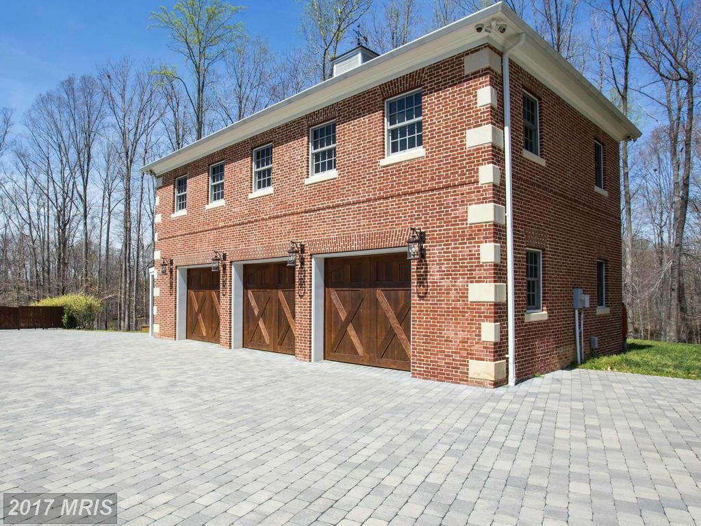 8205 Ashy Petral Ct - Photo 3 of 30